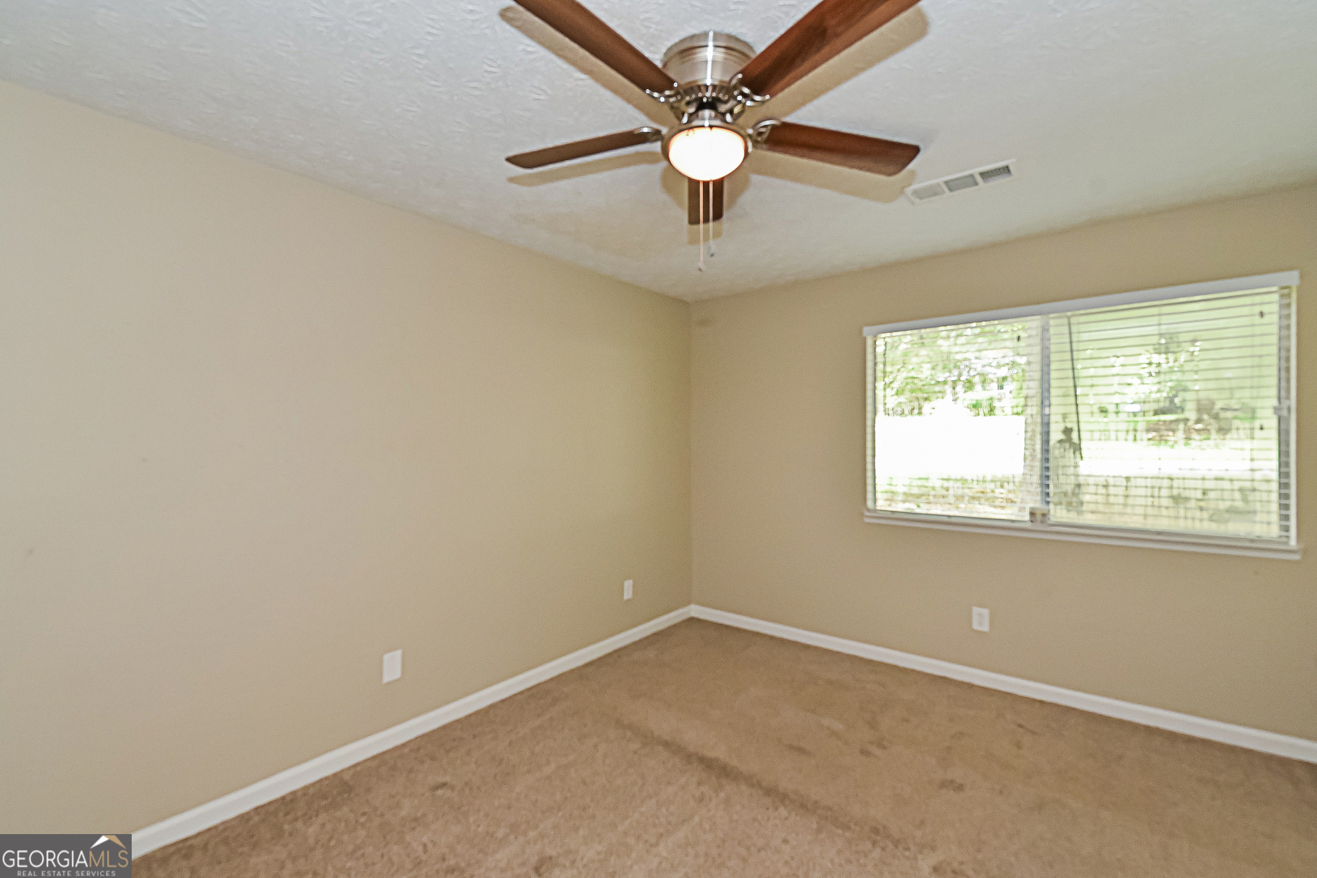 MARLBOROUGH - Residential Lease