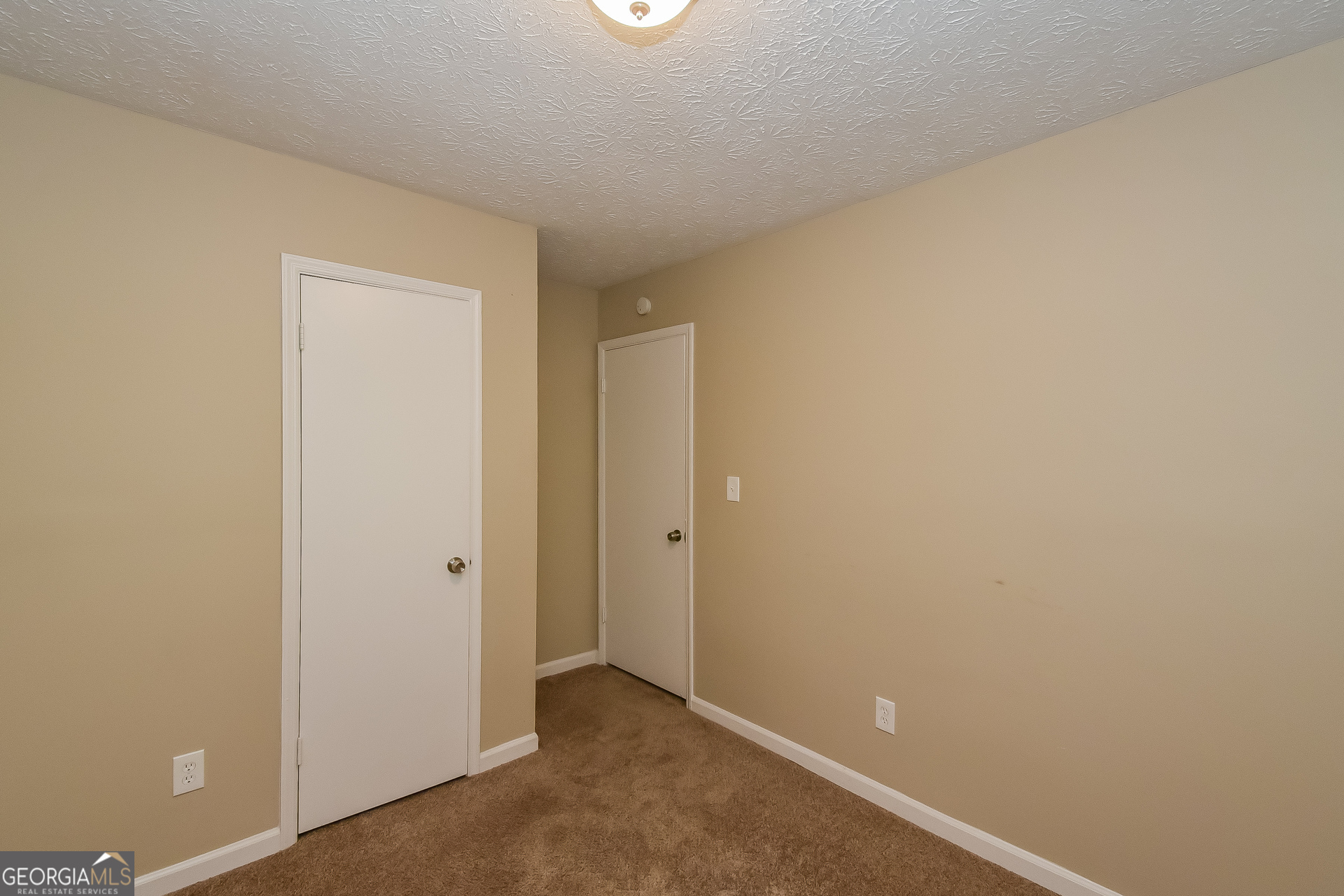 MARLBOROUGH - Residential Lease