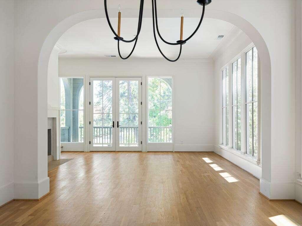 Delmont - Residential