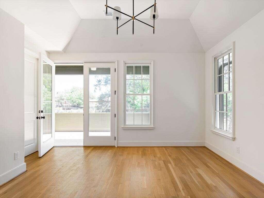 Delmont - Residential