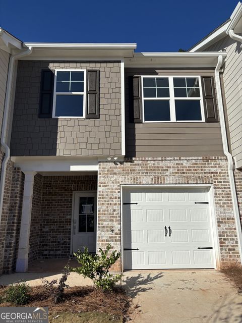Photo of 2813 Lillian Lane, Douglasville, GA 30135 (MLS # 10597097)