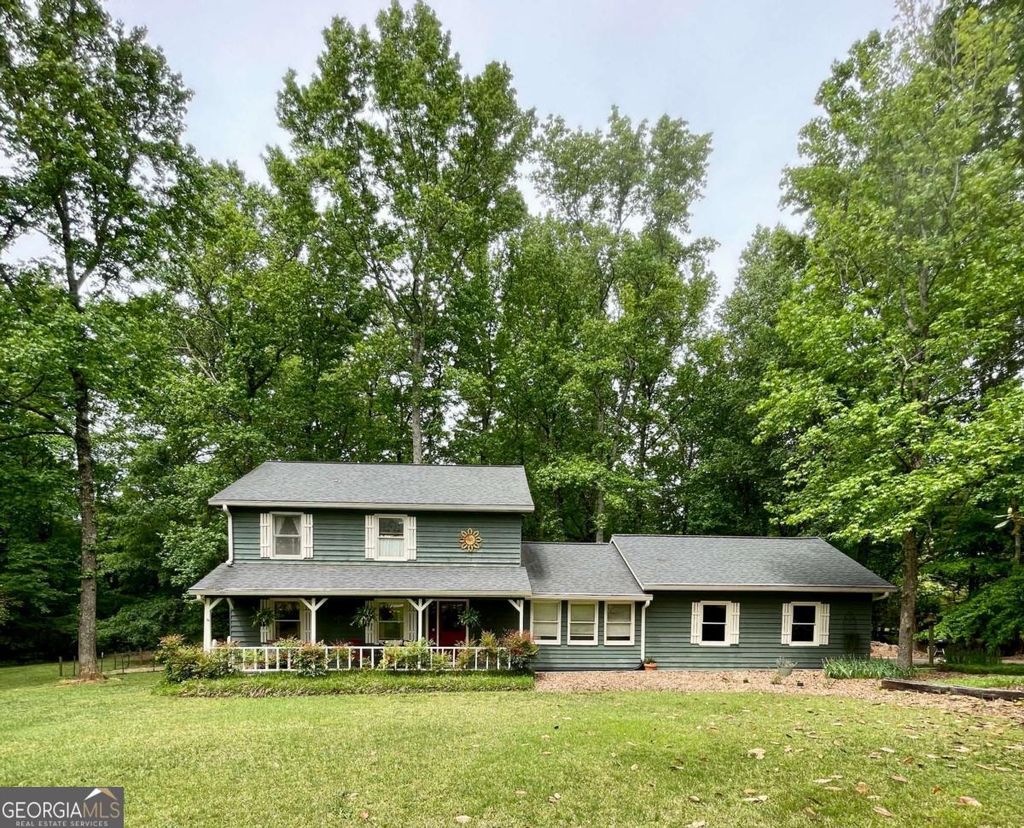 Photo of 409 Pine Lake Drive, Cumming, GA 30040 (MLS # 10756158)