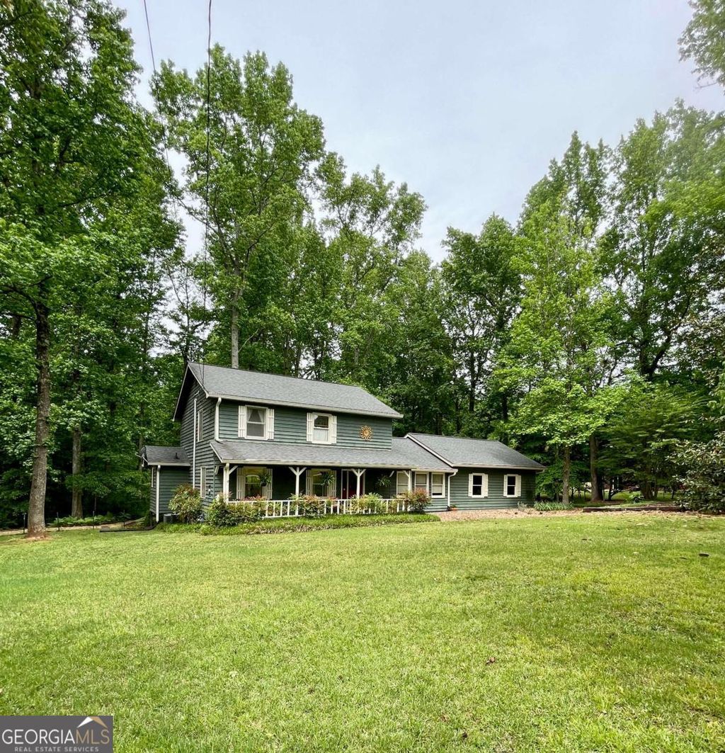 Photo of 409 Pine Lake Drive, Cumming, GA 30040 (MLS # 10756158)