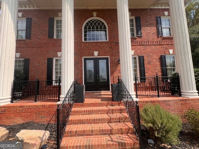 121 Carson PL