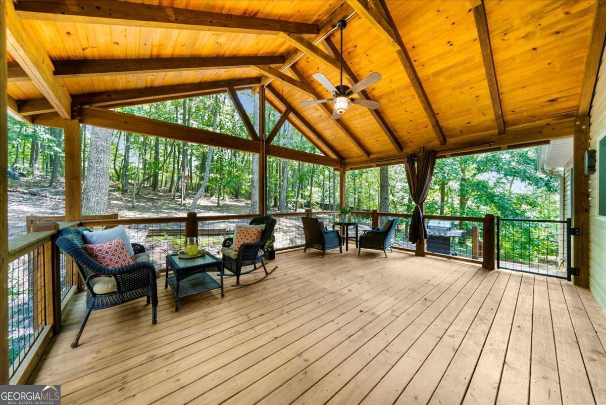 205 River Flow DR