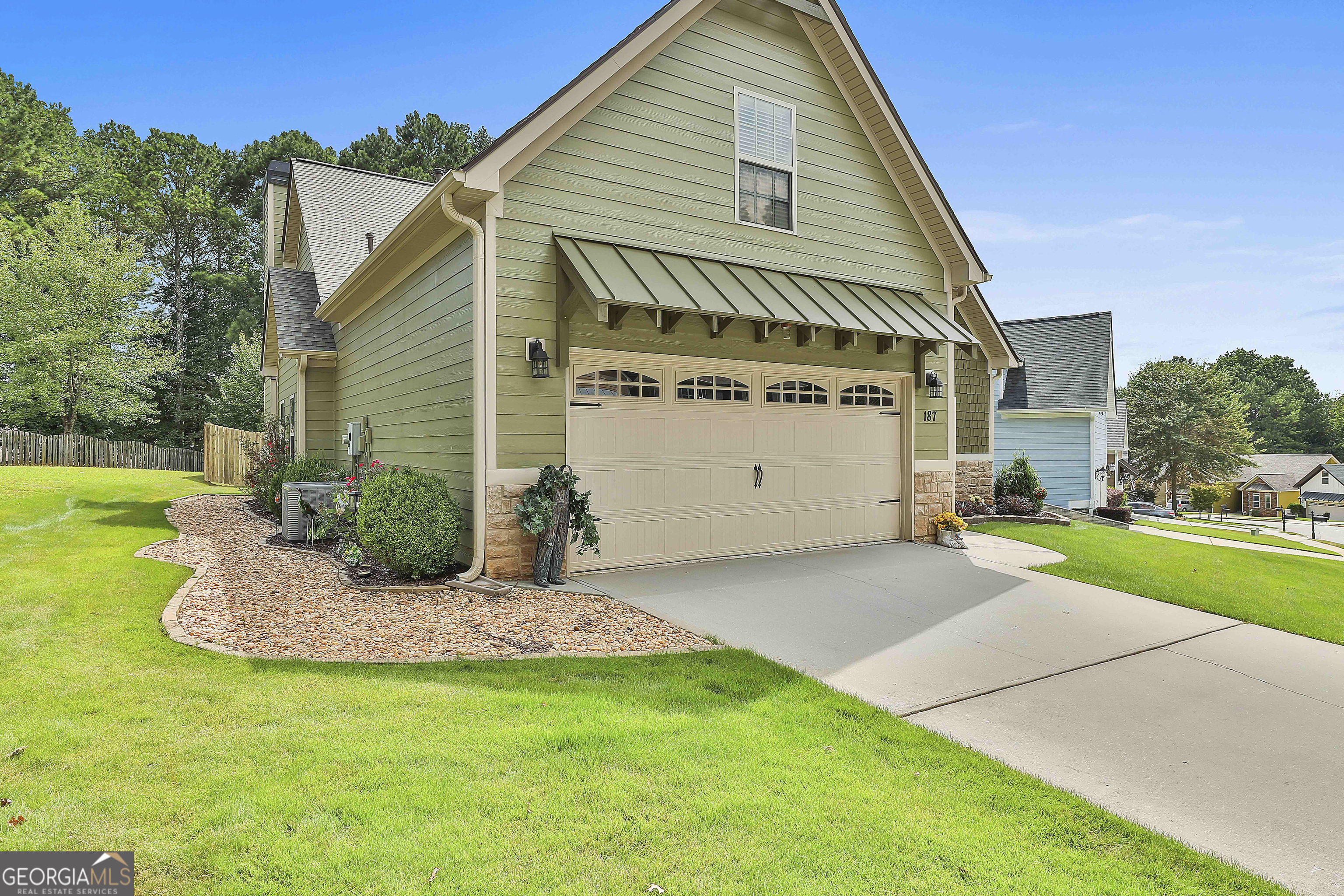 187 Greenview DR