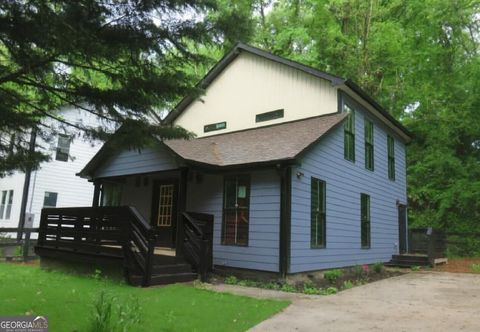 Photo of 208 Adeline Avenue NW, Atlanta, GA 30314 (MLS # 10599526)