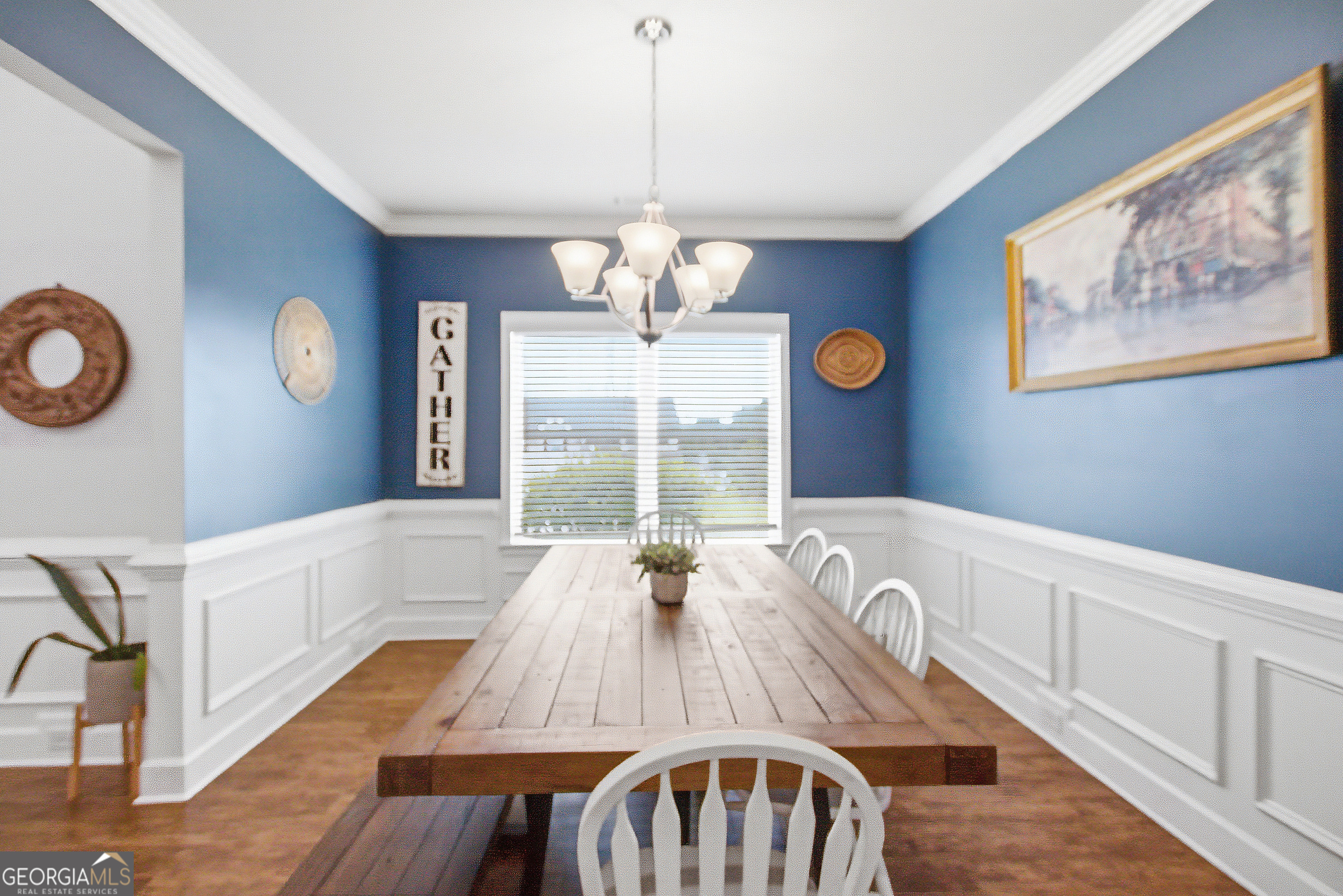 554 Huntington LN