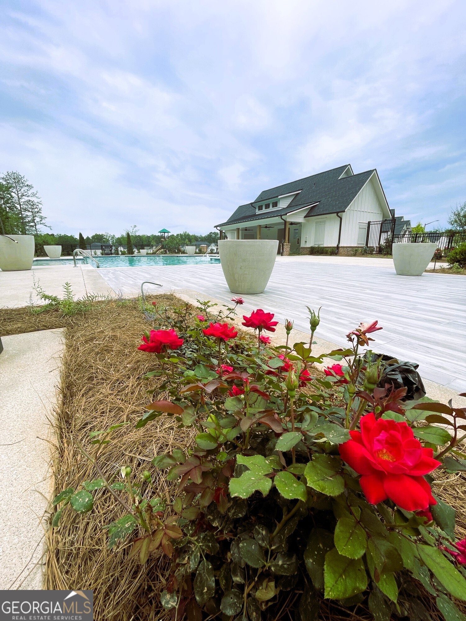 FREESTONE STATION - Residential