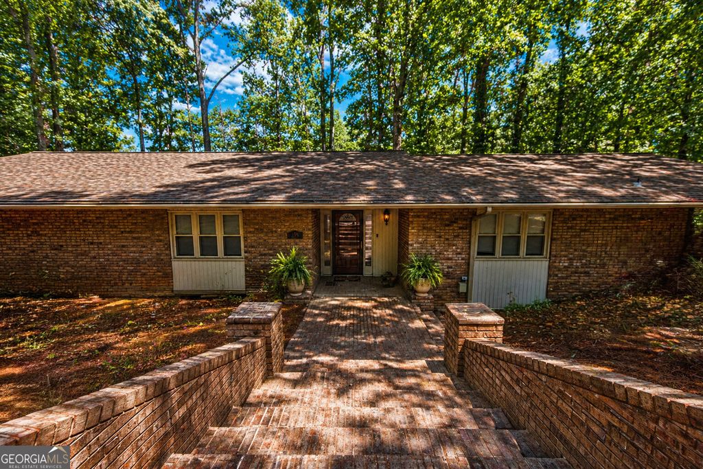 Photo of 3108 Chapel Hill Road, Douglasville, GA 30135 (MLS # 10742821)
