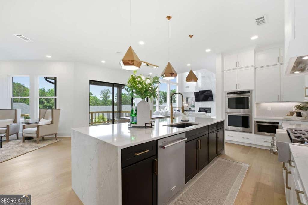 Photo of 4510 Hawthorn Circle, Alpharetta, GA 30022 (MLS # 10817673)