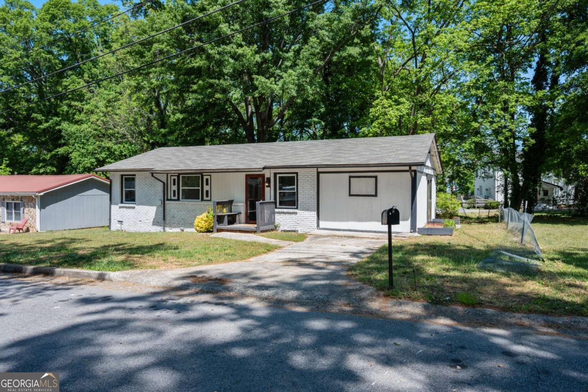 100 Pine CIR