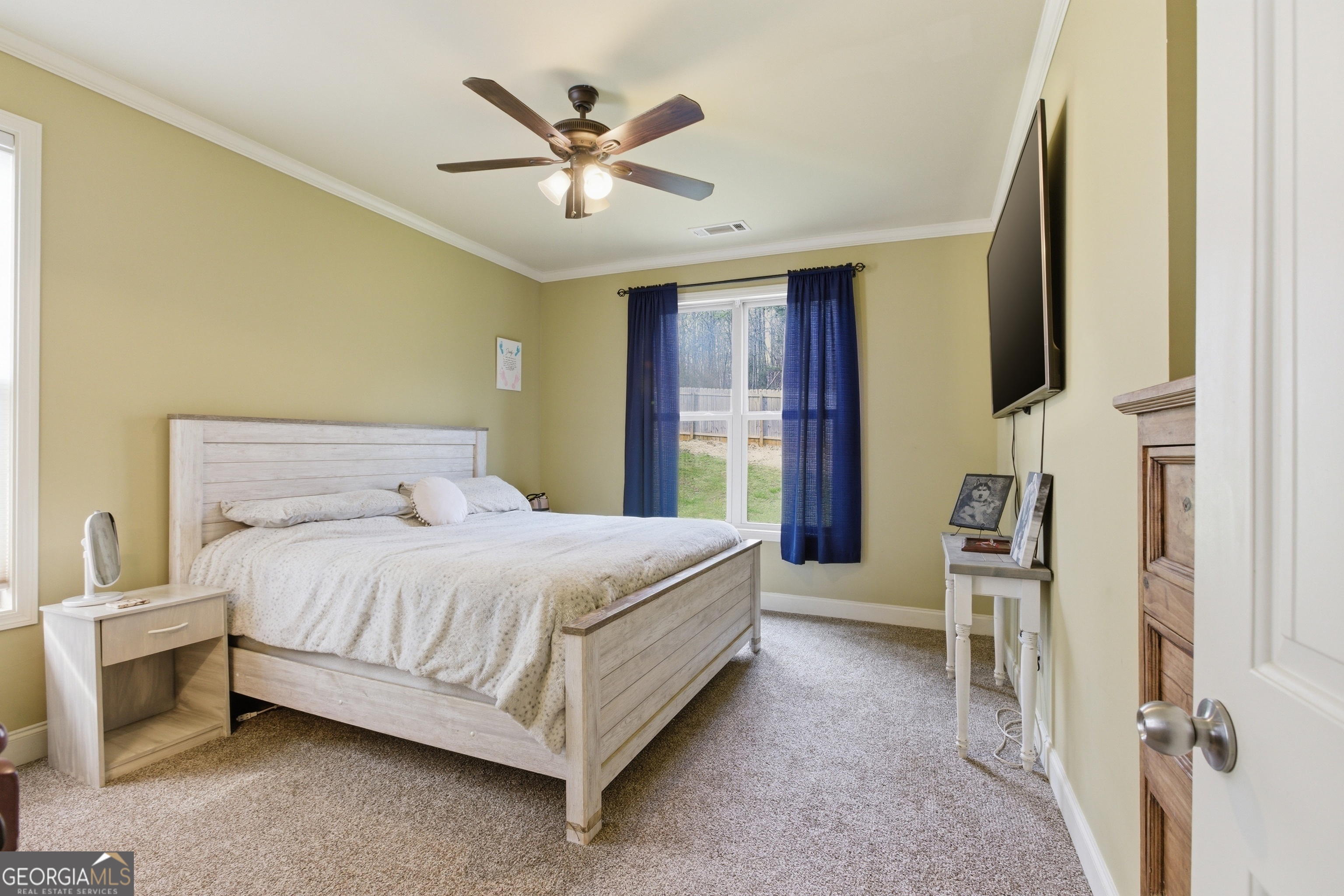 130 Maple DR