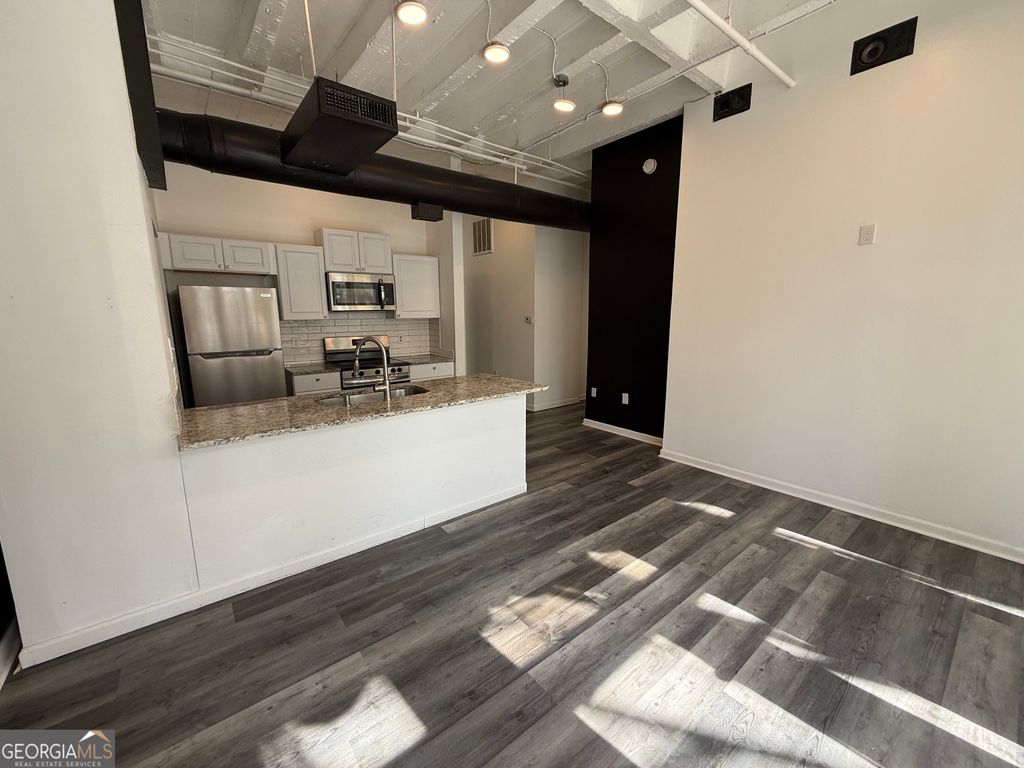 Photo of 32 Peachtree Street NW #APT 207, Atlanta, GA 30303 (MLS # 10766689)