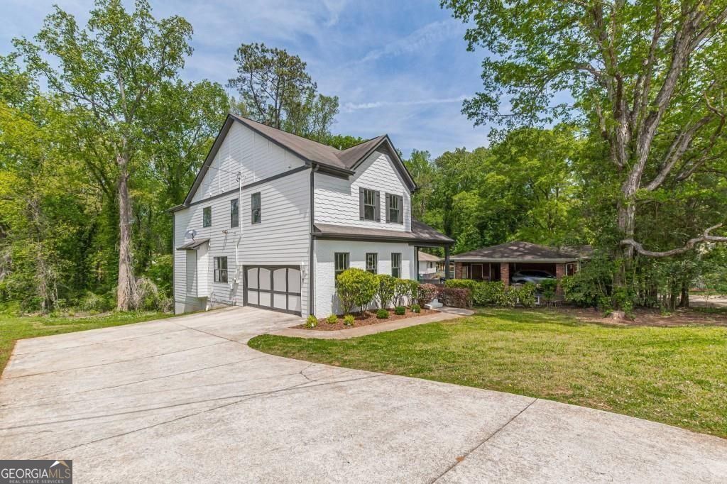 1410 Eastland RD SE