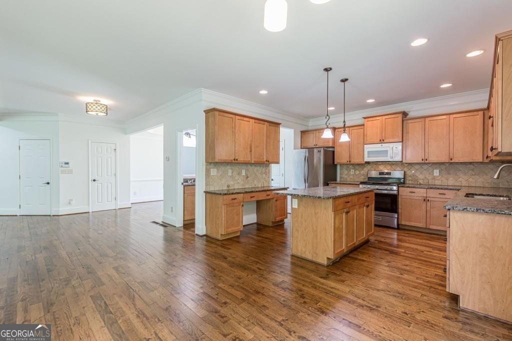 Atlanta, Georgia 30316, United States, 3 Bedrooms Bedrooms, ,4 BathroomsBathrooms,Residential,Active,149389