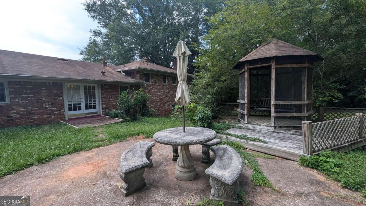 Wesley Heights - Residential