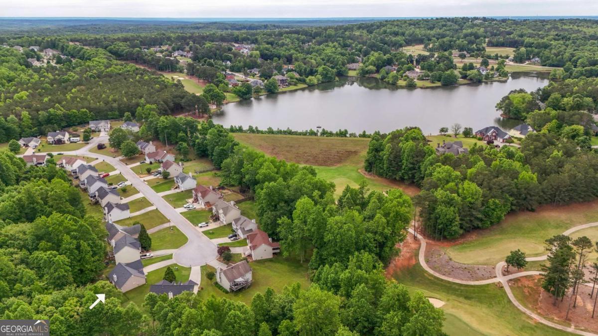 416 Clarion DR