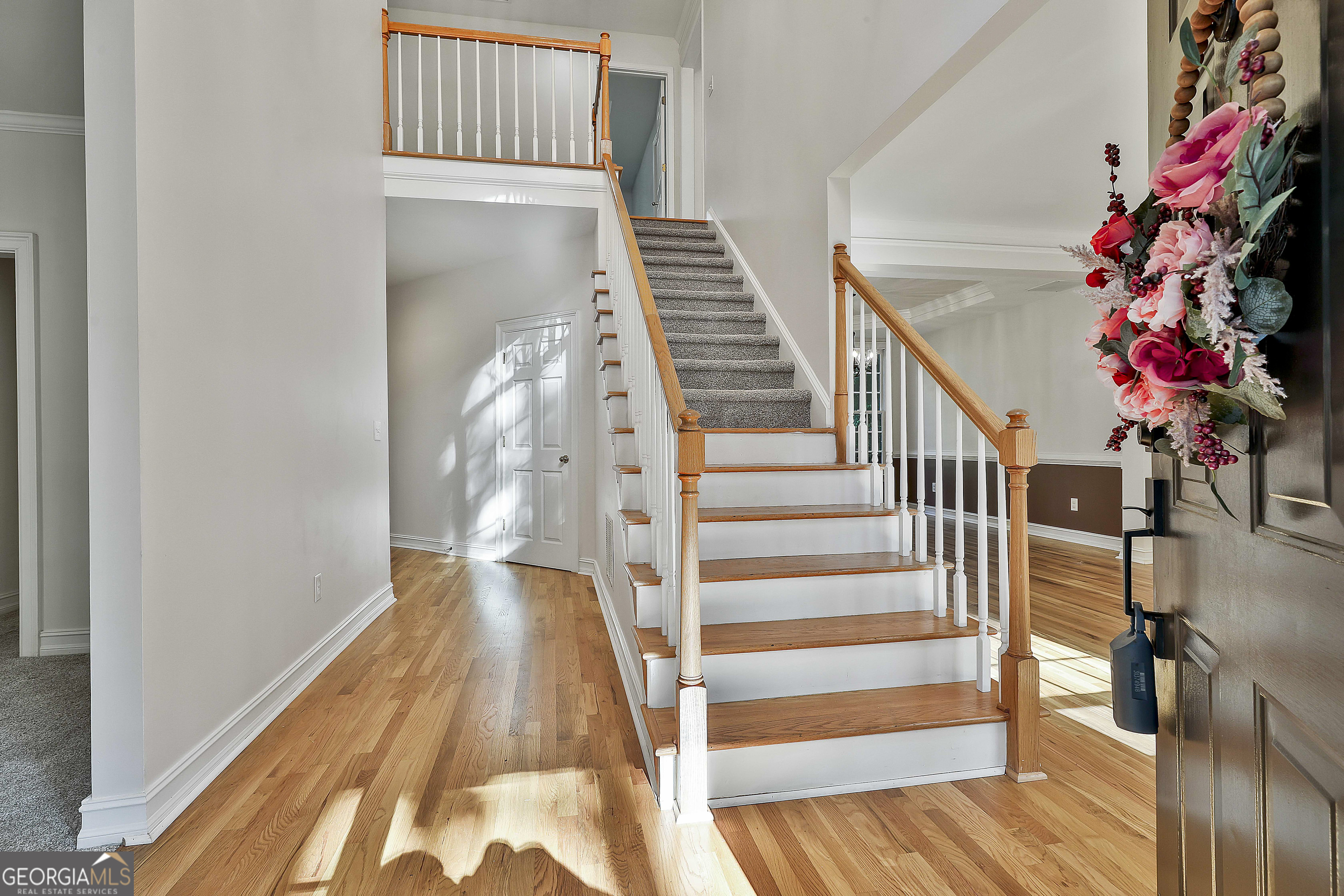 1202 Loxley CIR