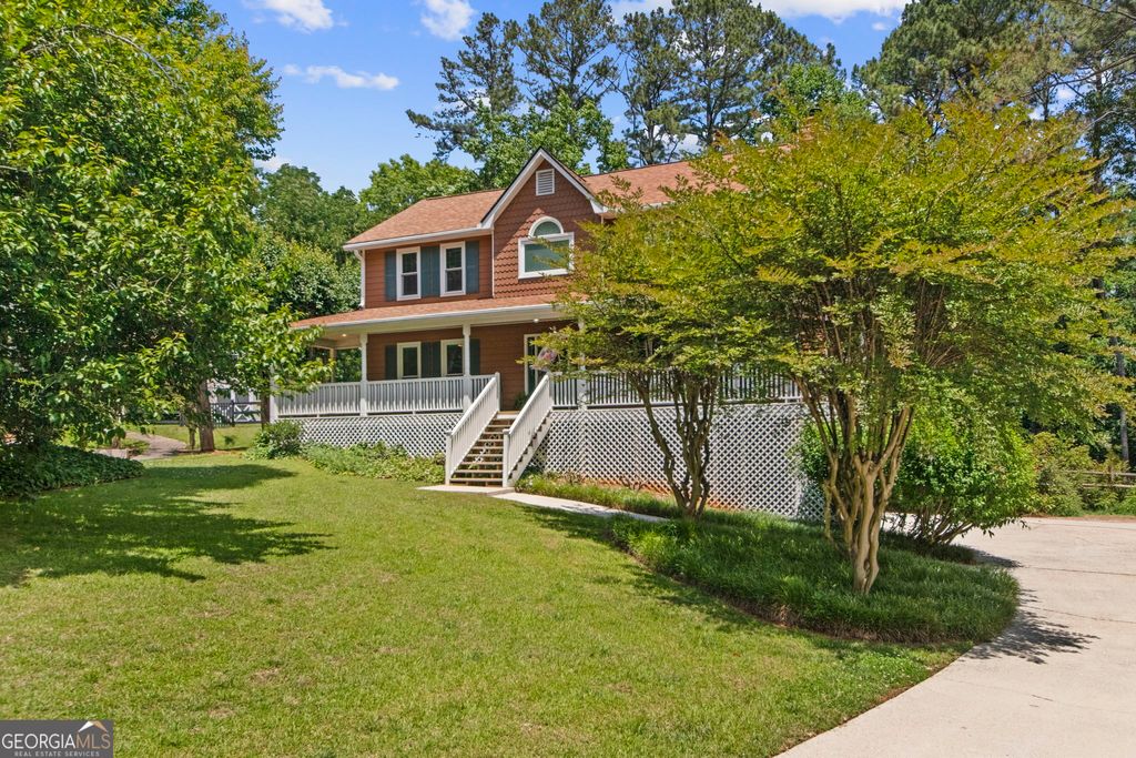 Photo of 1 Due West Court, Dallas, GA 30157 (MLS # 10763169)