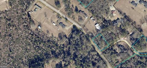 Photo of 1 Gundy St/Hilltop Road, Glennville, GA 30427 (MLS # 10719577)