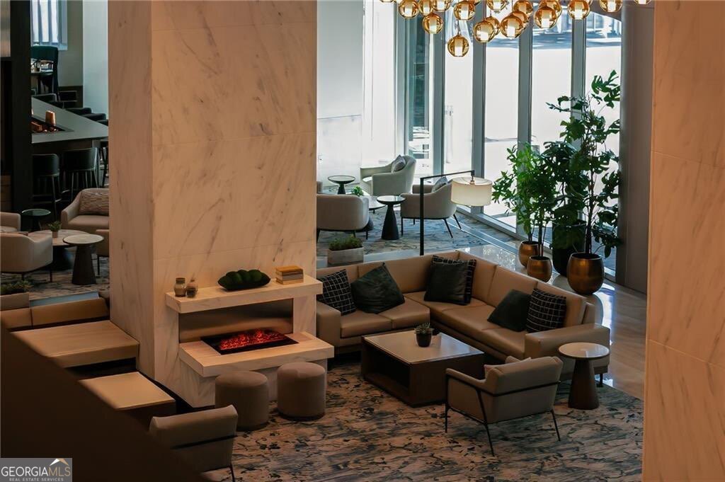 1065 Midtown Loews - Residential