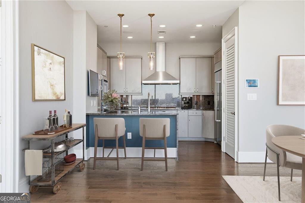 1065 Midtown Loews - Residential