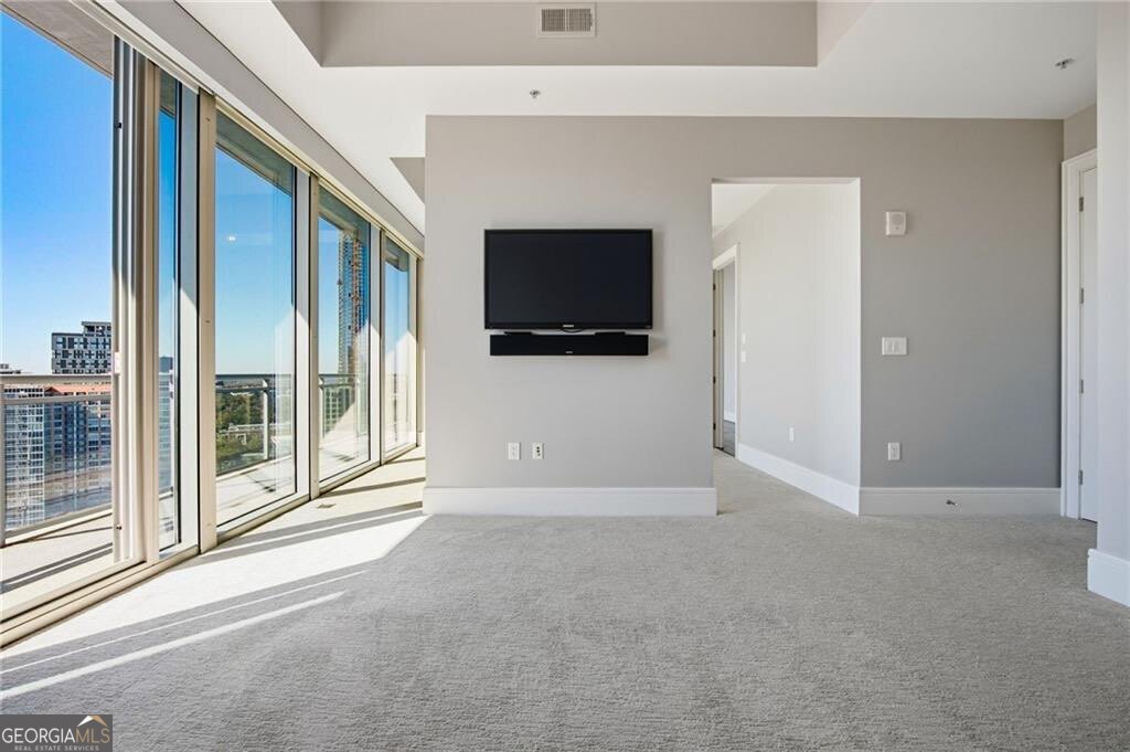 1065 Midtown Loews - Residential