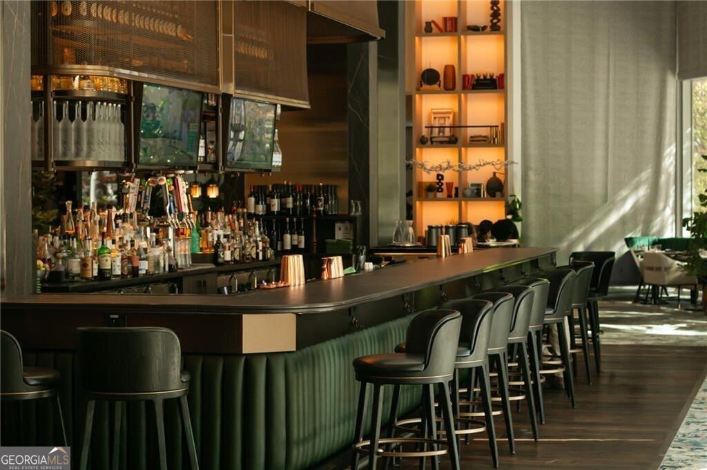 1065 Midtown Loews - Residential