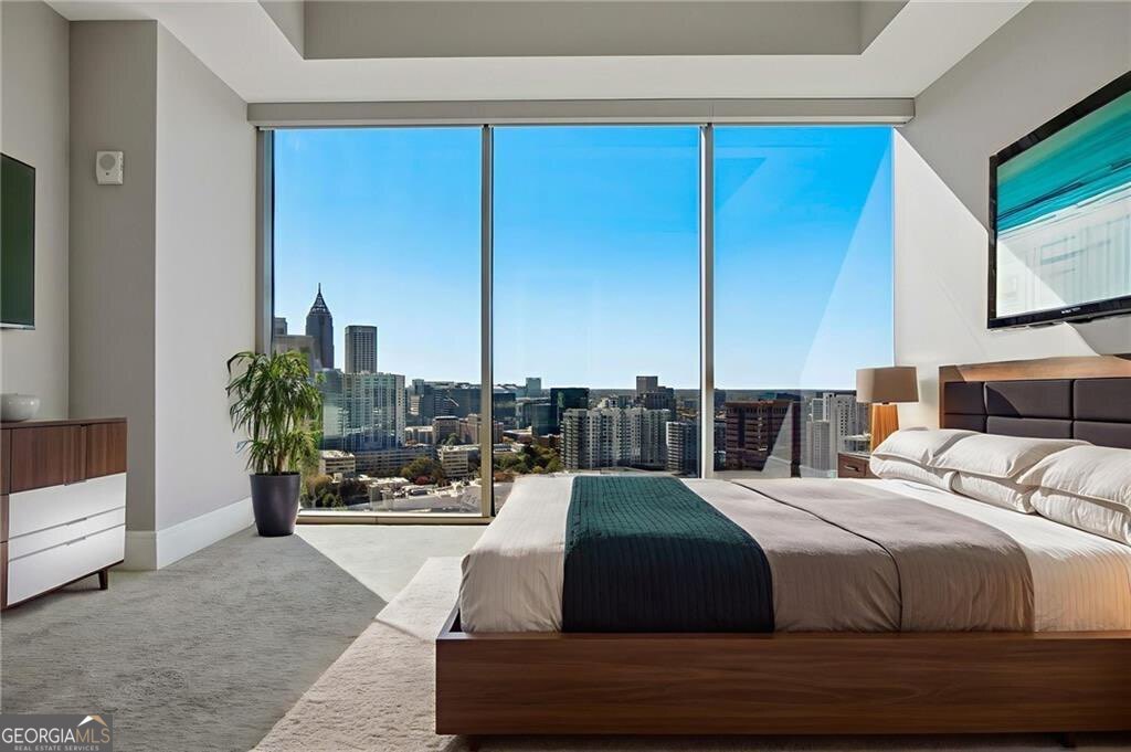 1065 Midtown Loews - Residential