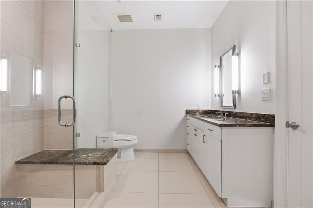 1065 Midtown Loews - Residential