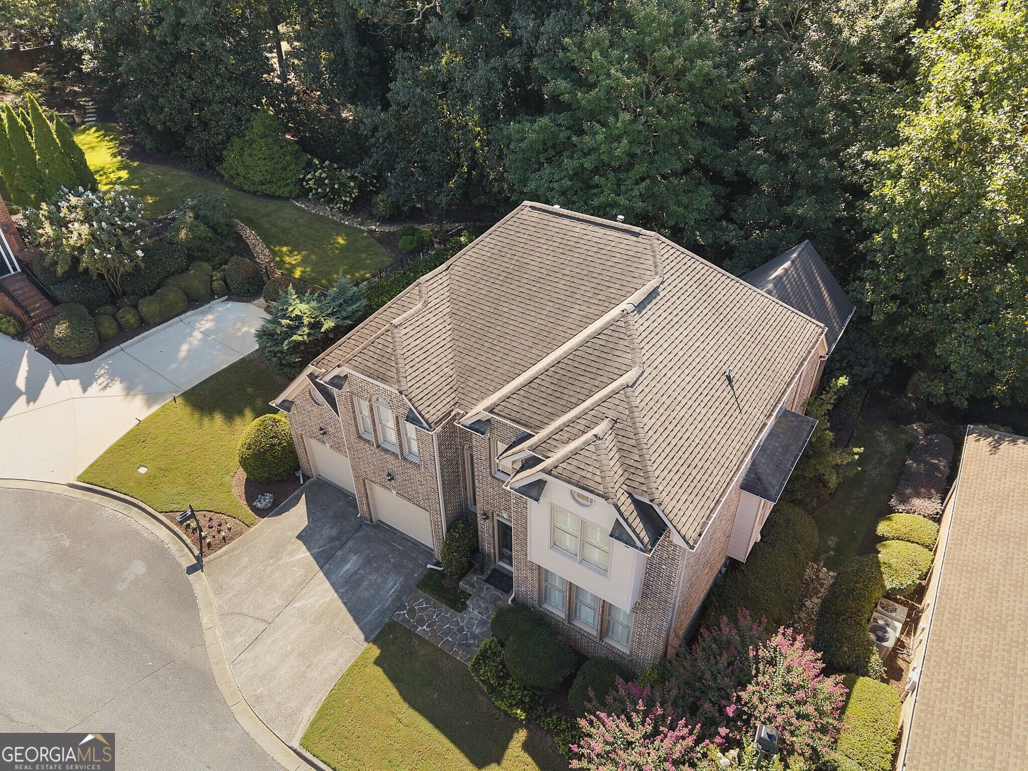 1003 Nottingham LN NE