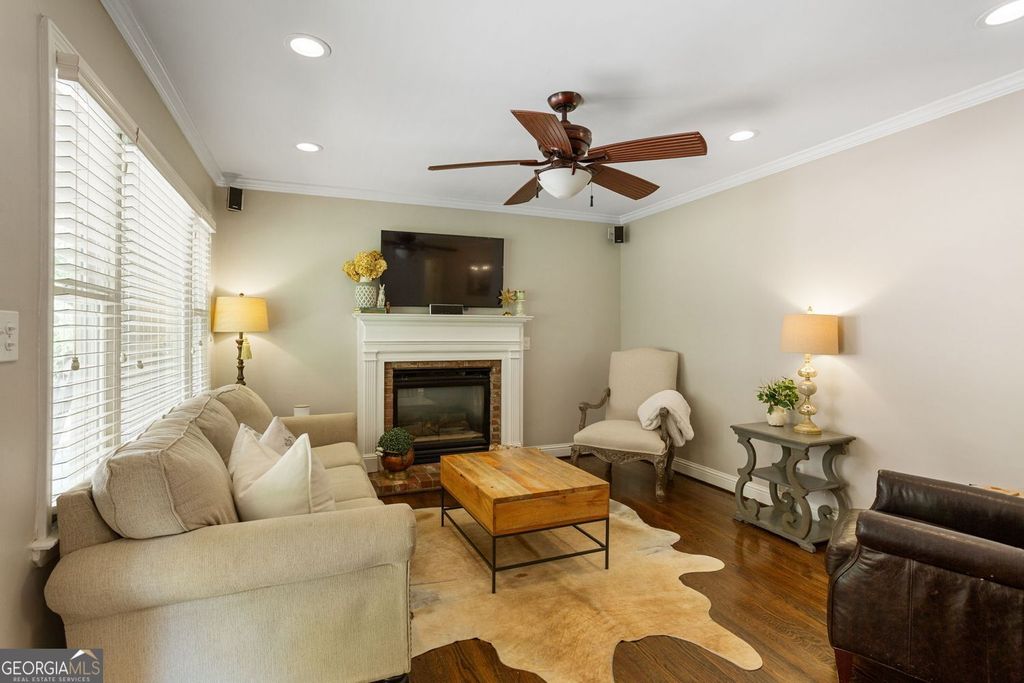 Photo of 927 Flagler Circle, Smyrna, GA 30080 (MLS # 10754115)