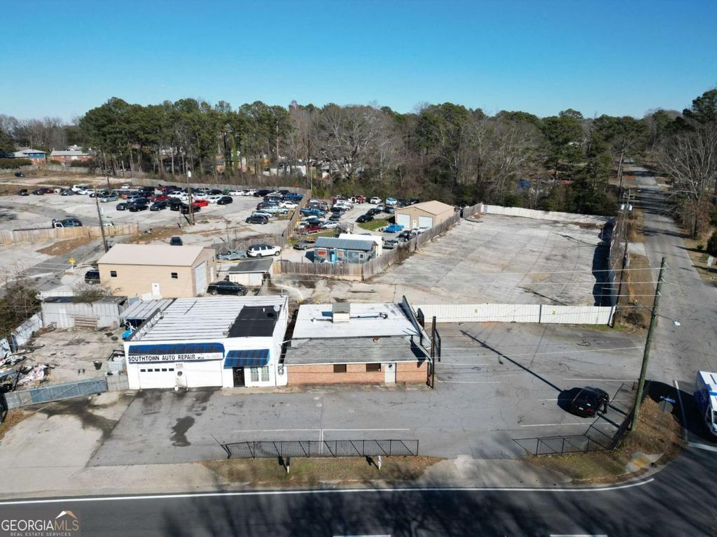 Photo of 5512 Jonesboro Road, Morrow, GA 30260 (MLS # 10687986)