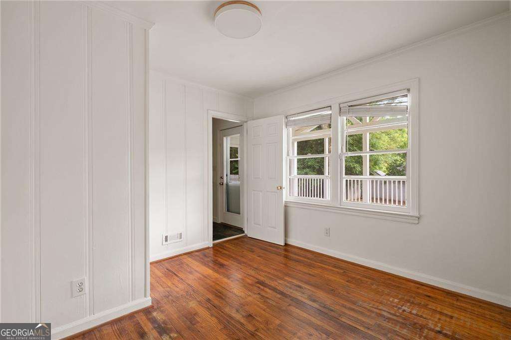 Midway Woods - Residential