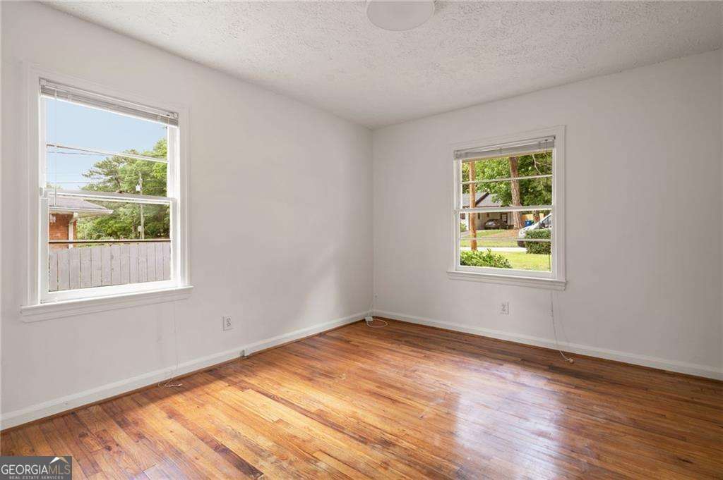 Midway Woods - Residential