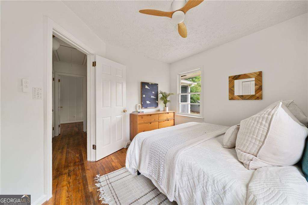 Midway Woods - Residential