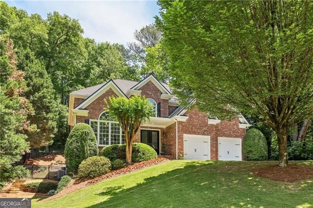 Photo of 11 Wieuca Trace NE, Atlanta, GA 30342 (MLS # 10757744)