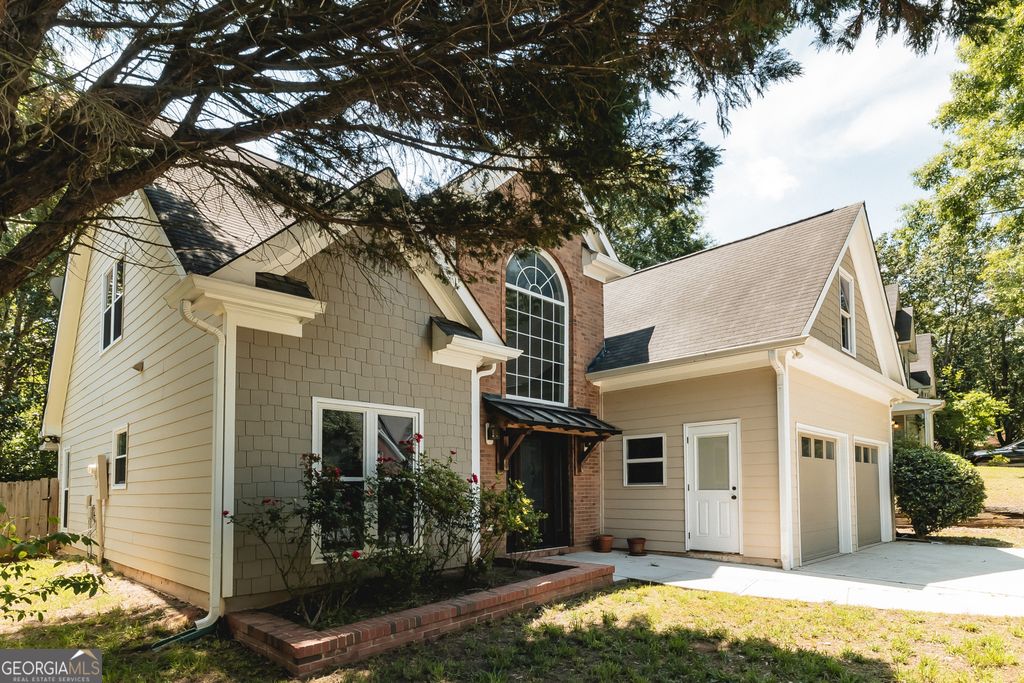 Photo of 5664 Jackson Knoll Trace NW, Lilburn, GA 30047 (MLS # 10787254)
