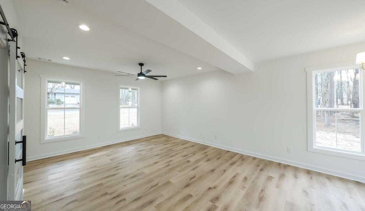 4 Whispering Pines RD NE