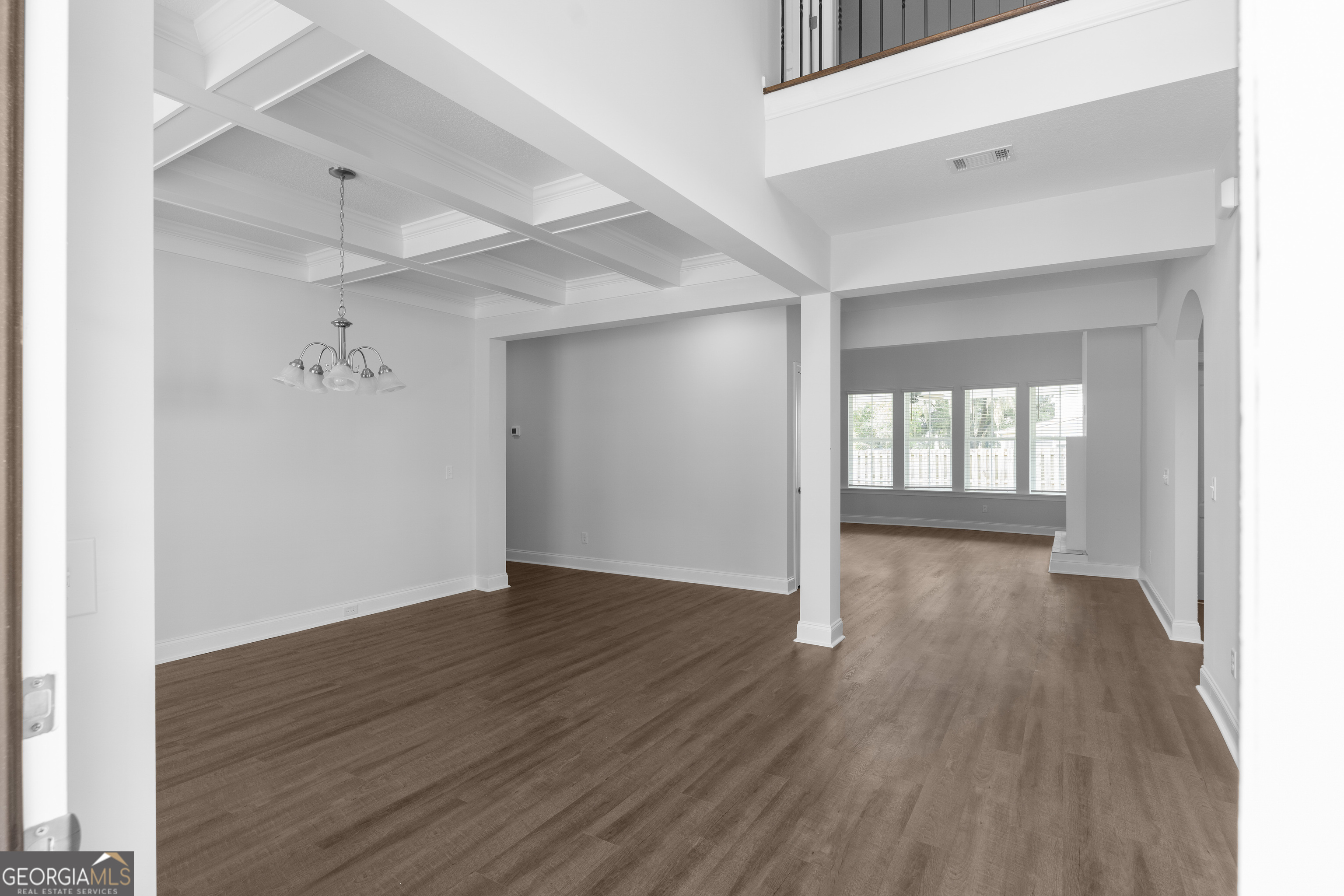 29 Oakmont DR