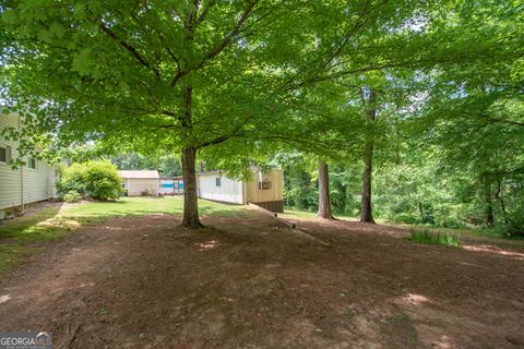 A home in Newnan