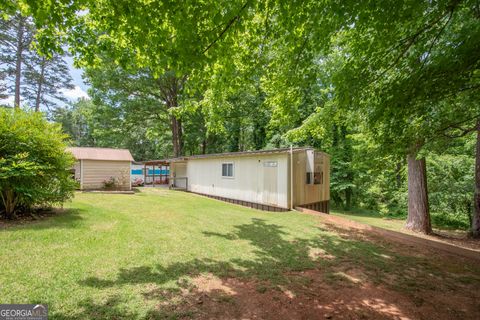 A home in Newnan