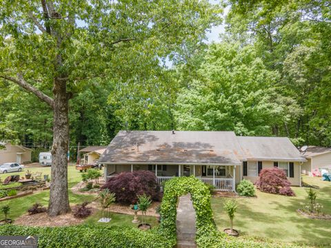 A home in Newnan