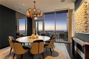 Ritz Carlton Residences - Residential