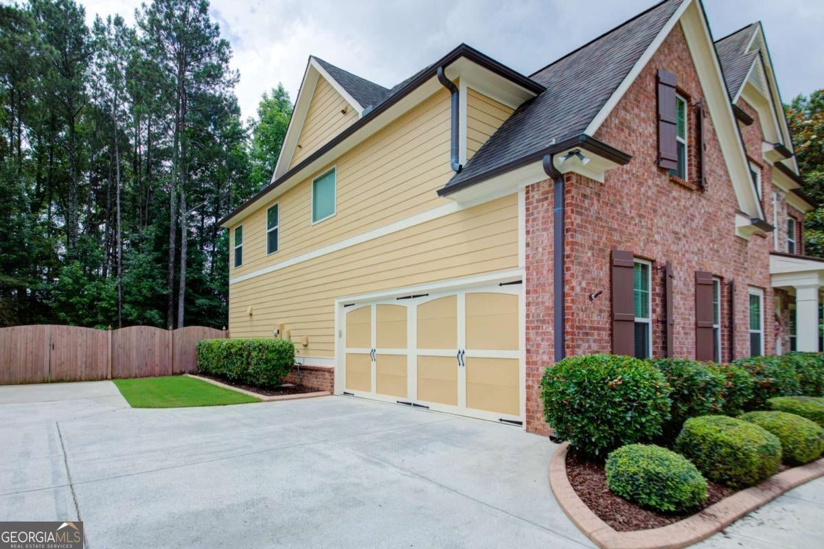 5731 Islington DR