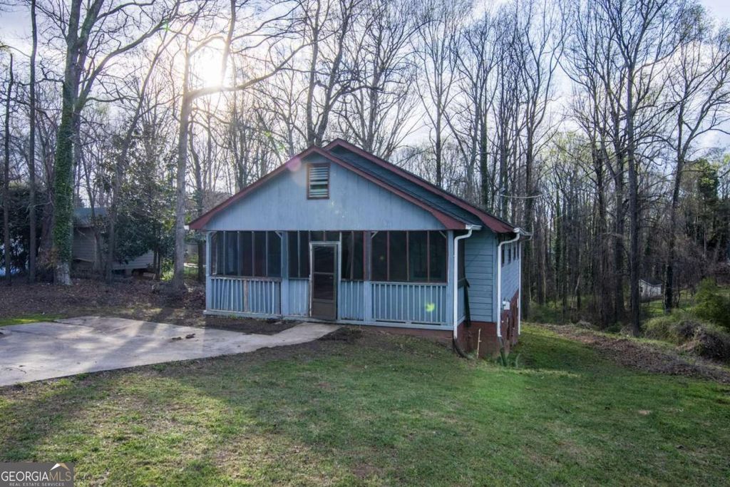 Photo of 1857 Floyd Road, Gainesville, GA 30507 (MLS # 10709626)