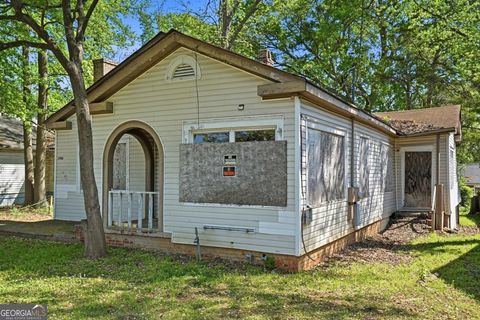 Photo of 1406 Lakewood Avenue SE, Atlanta, GA 30315 (MLS # 10730617)
