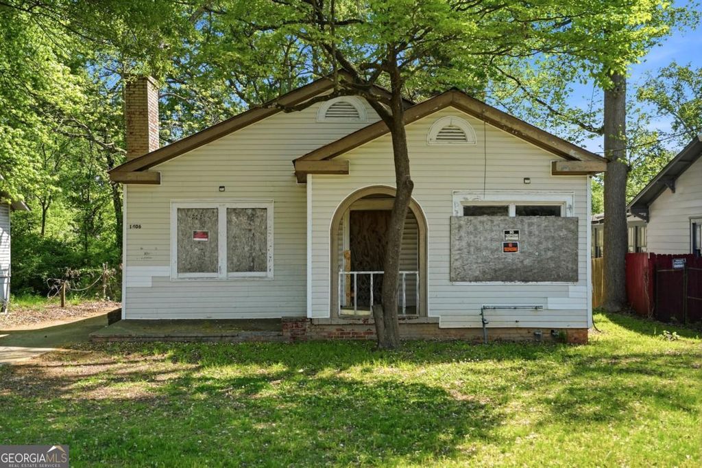 Photo of 1406 Lakewood Avenue SE, Atlanta, GA 30315 (MLS # 10730617)