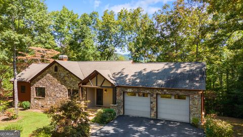 A home in Hiawassee